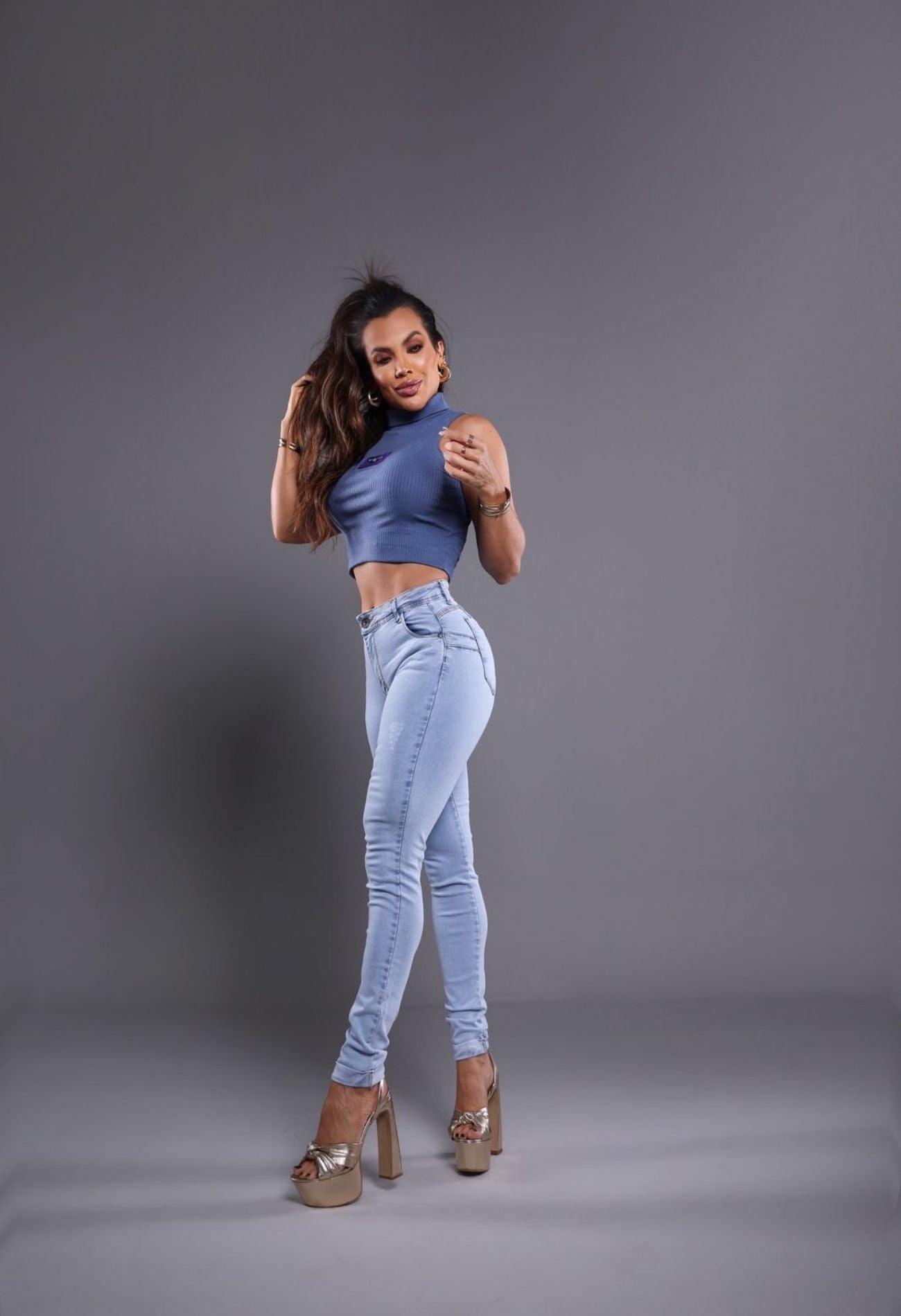 CALÇA JEANS LEVANTA BUMBUM