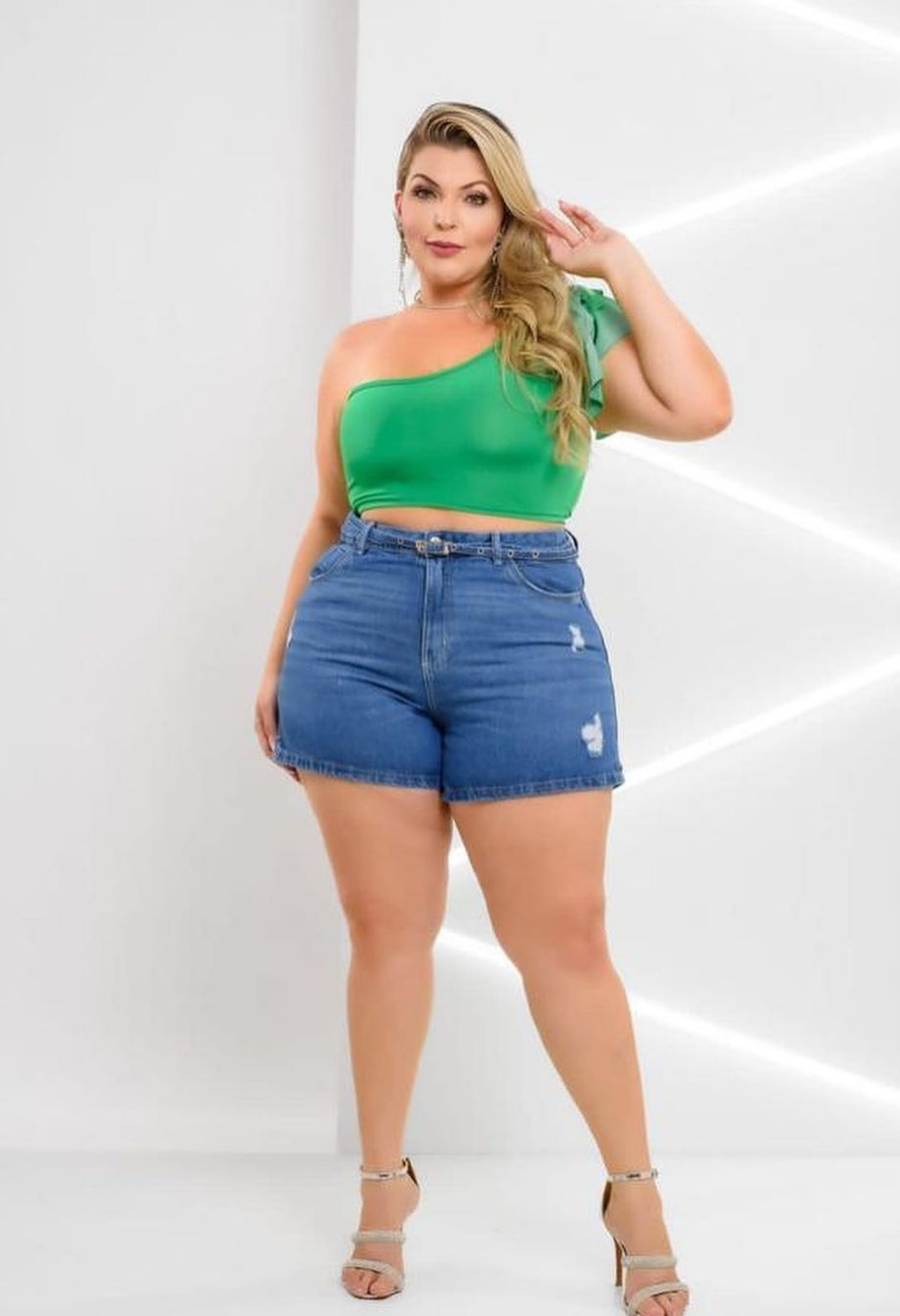 SHORT JEANS LEVANTA BUMBUM PLUS
