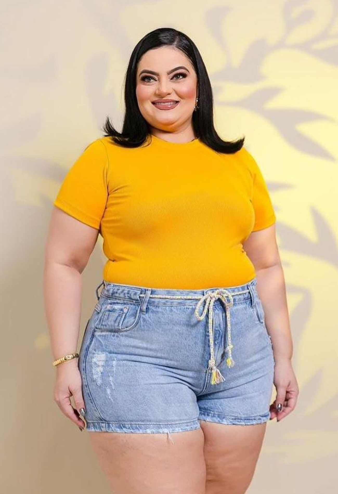 SHORT JEANS MODELADOR PLUS