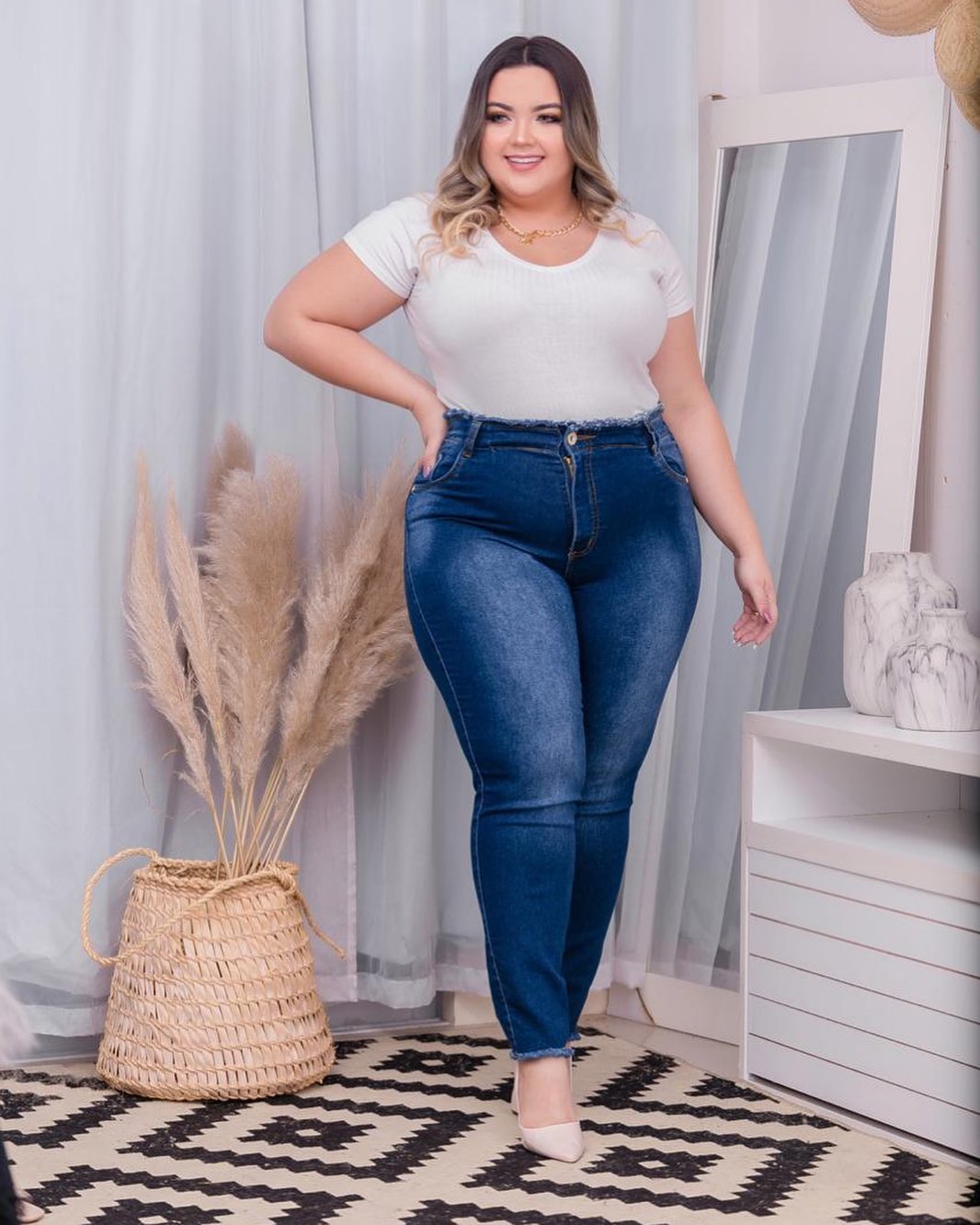 CALÇA JEANS LEVANTA BUMBUM PLUS