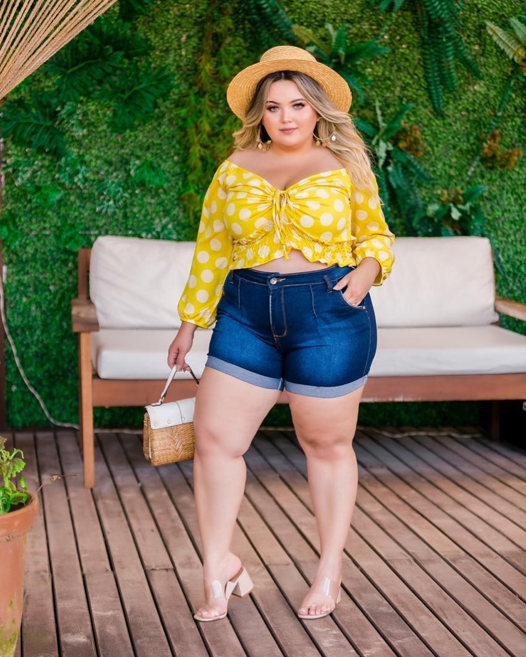 BERMUDA JEANS LEVANTA BUMBUM PLUS