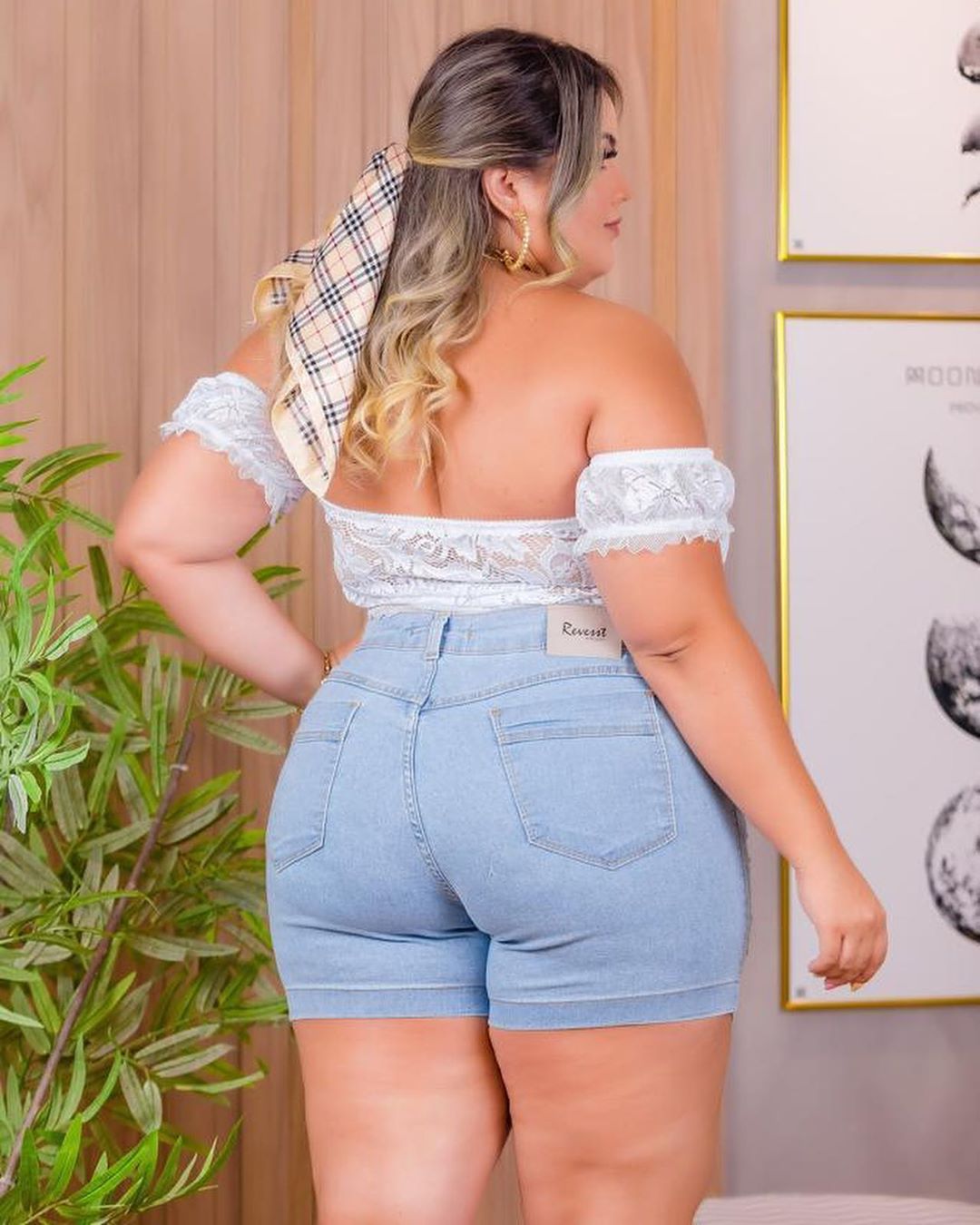 BERMUDA JEANS LEVANTA BUMBUM PLUS